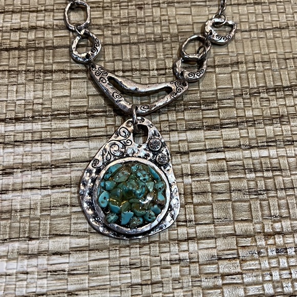 NWT Necklace Earring Set - Picture 2 of 6